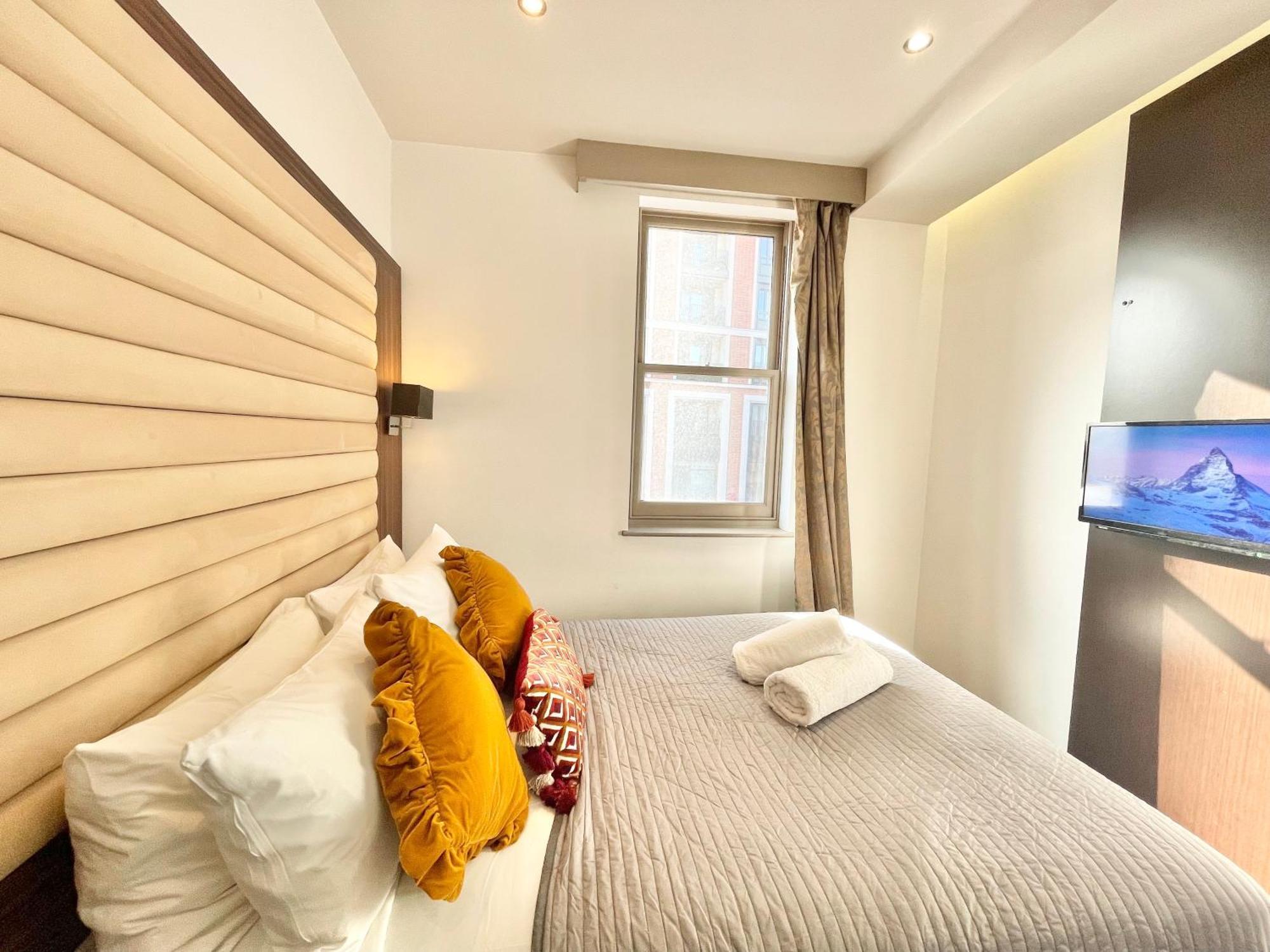 Maitrise Hotel London Exterior foto